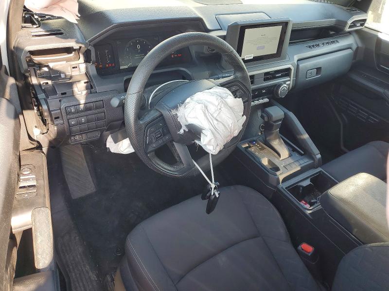 Продажа на аукционе авто 2025 Toyota Tacoma, vin: 3TYJDAHNXST027435, номер лота: 62342356