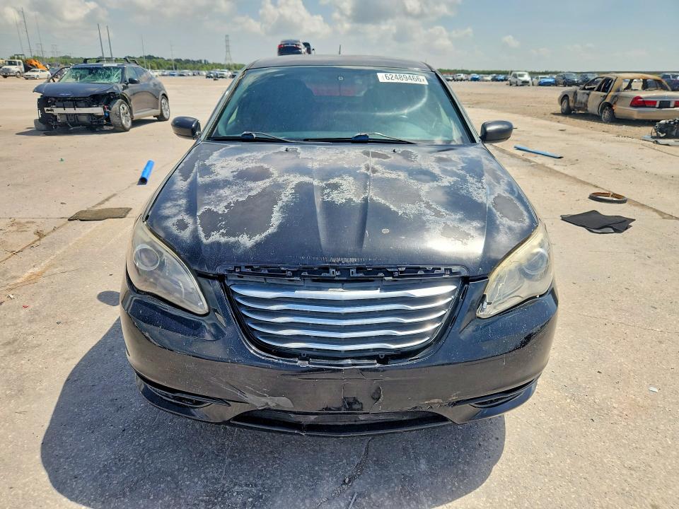 Продажа на аукционе авто 2013 Chrysler 200, vin: 1C3CCBBG0DN706845, номер лота: 62489466