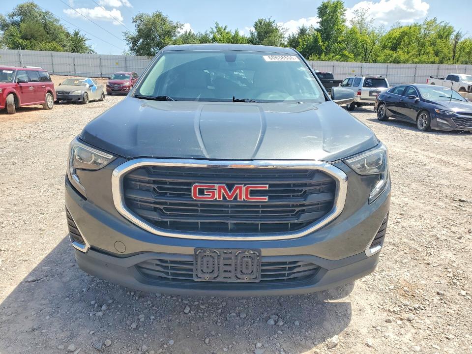 60638806 :رقم المزاد ، 3GKALMEV6JL394989 vin ، 2018 Gmc Terrain مزاد بيع