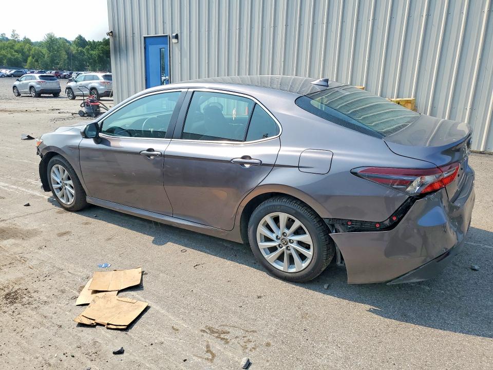 2022 Toyota Camry მანქანა იყიდება აუქციონზე, vin: 4T1C11BKXNU060006, აუქციონის ნომერი: 62289306