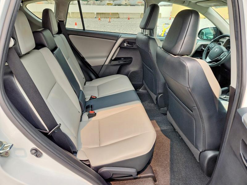 Продаж на аукціоні авто 2017 Toyota Rav4, vin: 2T3DFREV9HW650039, номер лоту: 61742966