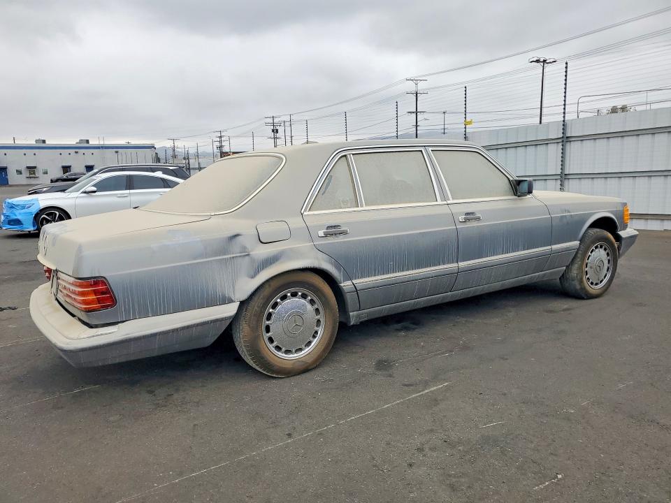 58032006 :رقم المزاد ، WDBCA39D7JA398223 vin ، 1988 Mercedes-benz 560 مزاد بيع