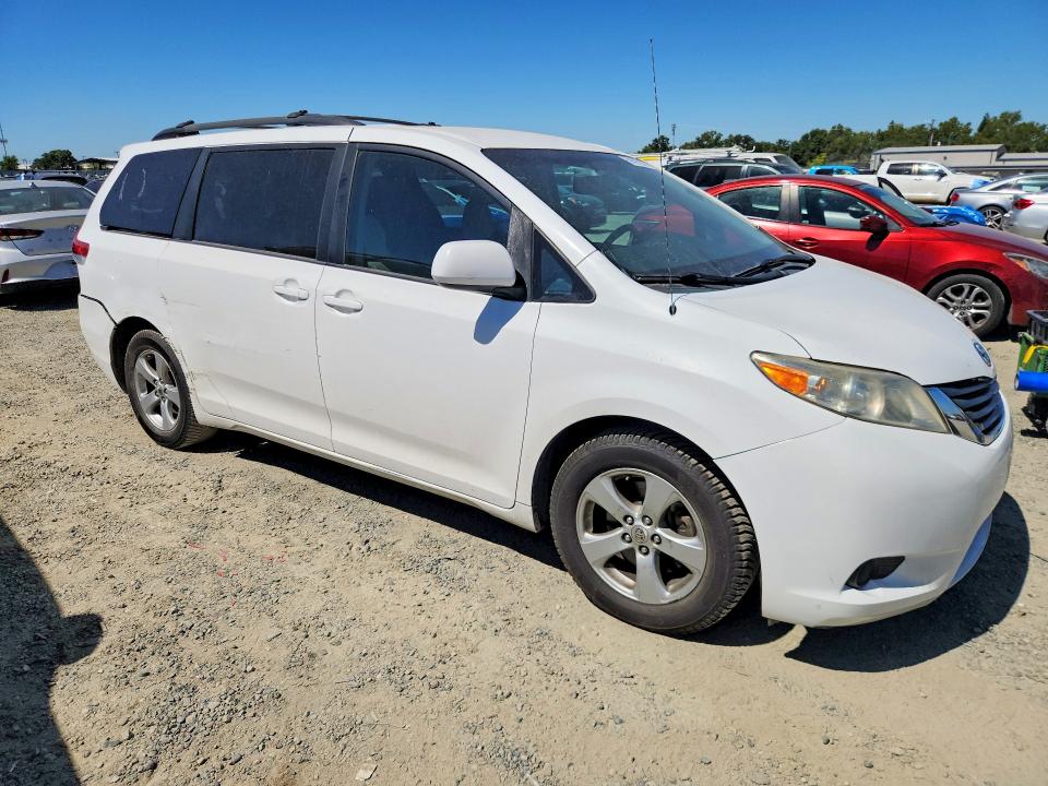 Продаж на аукціоні авто 2011 Toyota Sienna, vin: 5TDKK3DC7BS085346, номер лоту: 59009256