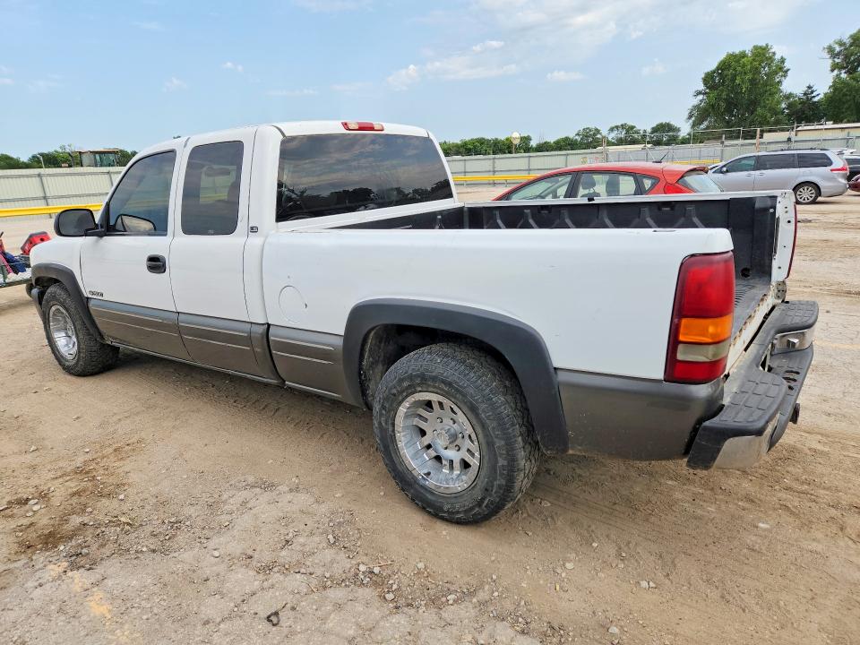 60071526 :رقم المزاد ، 2GCEC19T3Y1312099 vin ، 2000 Chevrolet Silverado مزاد بيع