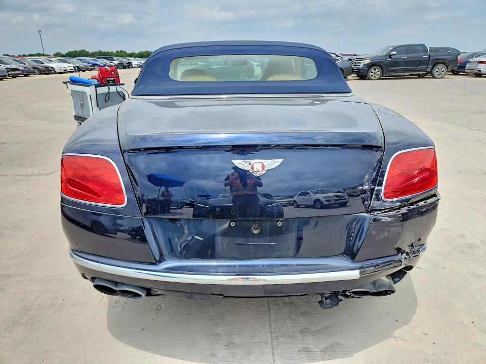 61231146 :رقم المزاد ، SCBGT3ZA8GC055326 vin ، 2016 Bentley Continental مزاد بيع