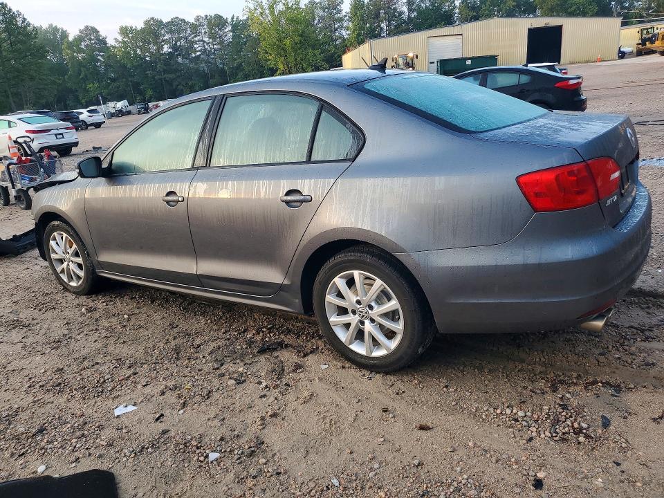 59246316 :رقم المزاد ، 3VWDX7AJ7BM379332 vin ، 2011 Volkswagen Jetta مزاد بيع