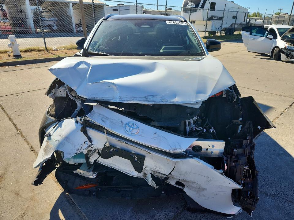62839186 :رقم المزاد ، JTMABACA8PA022048 vin ، 2023 Toyota Bz4x مزاد بيع
