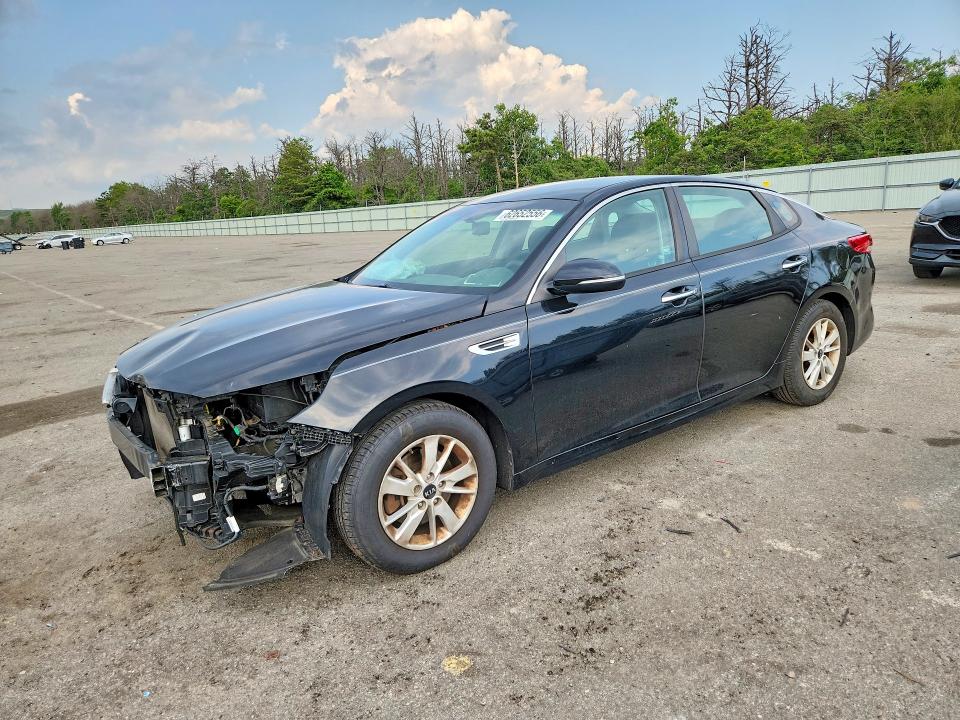 Auction sale of the 2016 Kia Optima, vin: 5XXGT4L31GG029082, lot number: 62652556