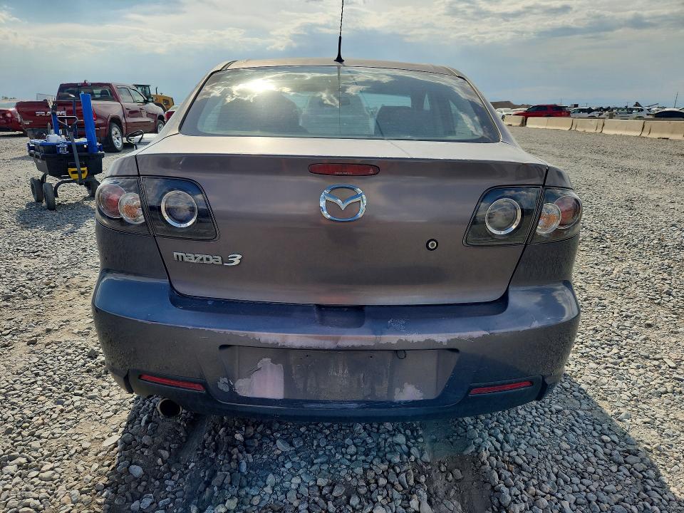 Продажа на аукционе авто 2008 Mazda 3, vin: JM1BK32F881144567, номер лота: 61923626