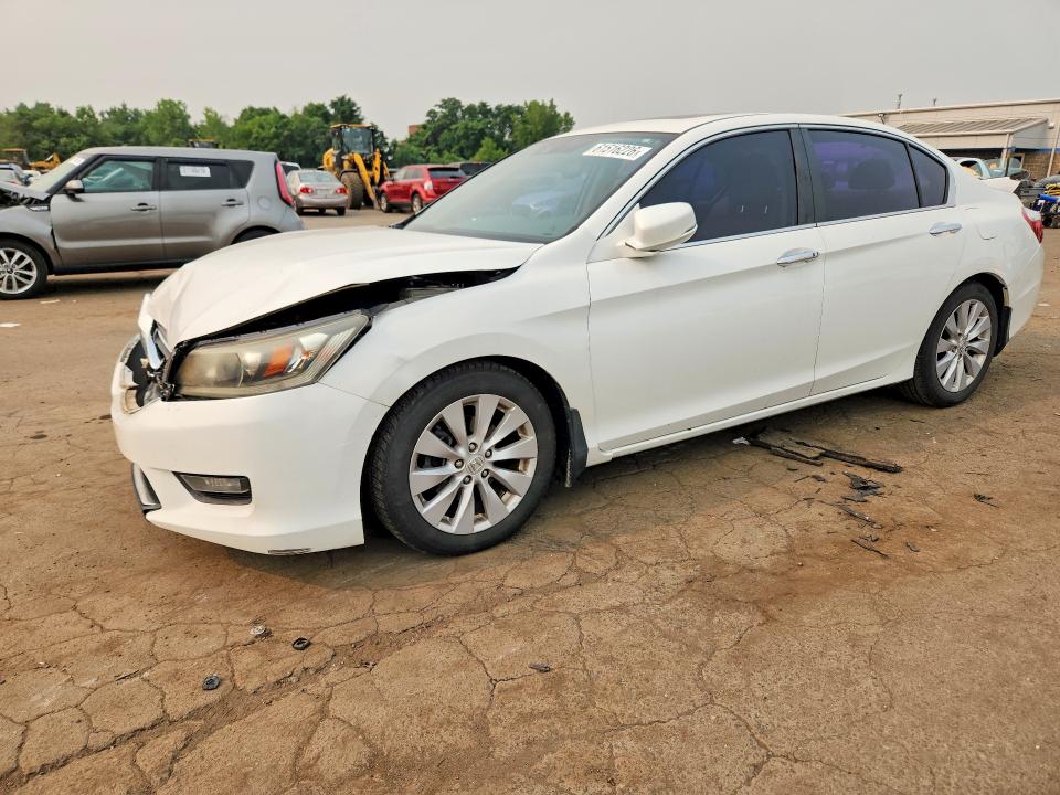 2014 Honda Accord მანქანა იყიდება აუქციონზე, vin: 1HGCR2F85EA002261, აუქციონის ნომერი: 61516226