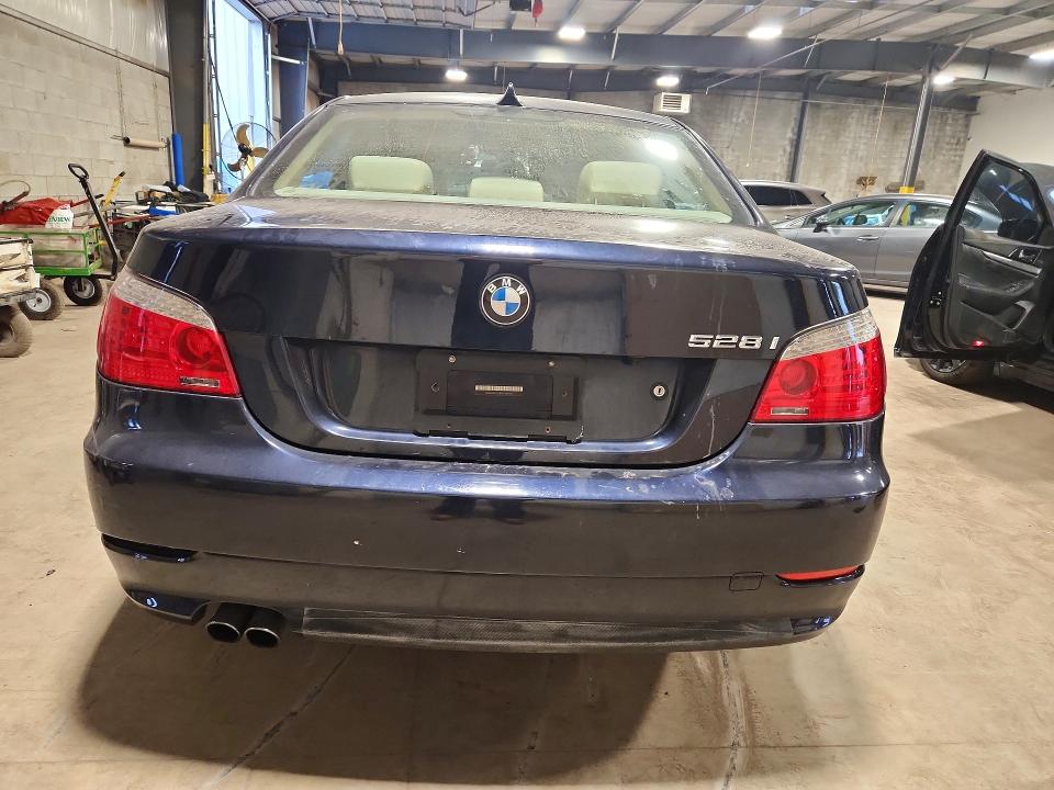 Продажа на аукционе авто 2010 Bmw 528, vin: WBANV1C58AC389357, номер лота: 57046736