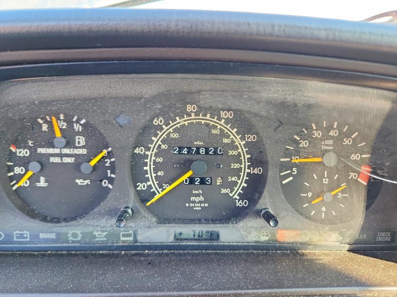 61929746 :رقم المزاد ، WDBEA92E4SF319352 vin ، 1995 Mercedes-benz E مزاد بيع