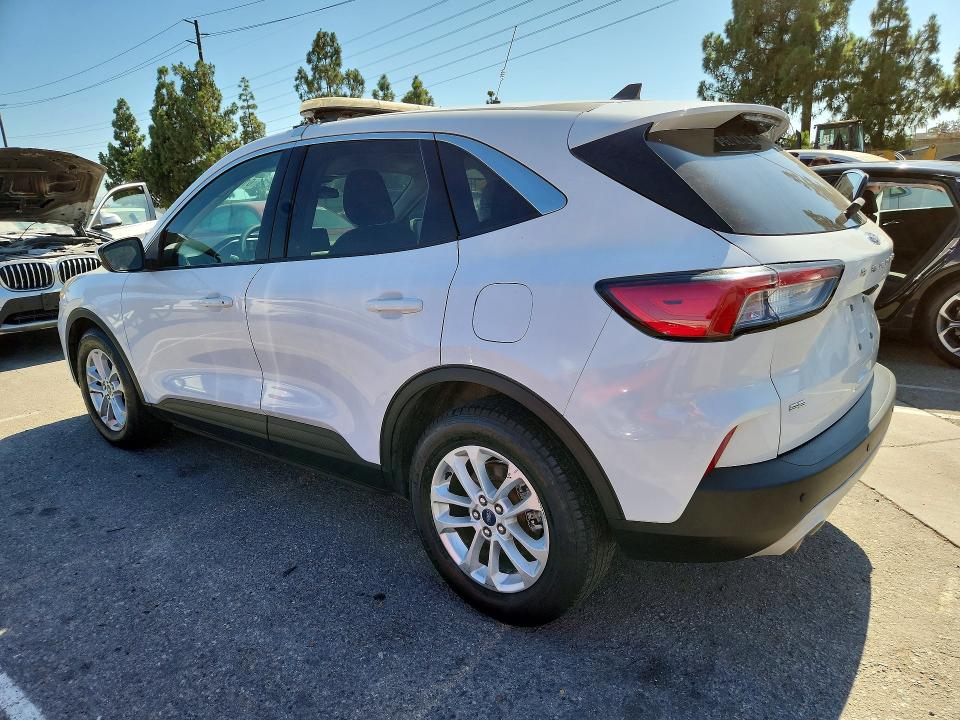 2021 Ford Escape მანქანა იყიდება აუქციონზე, vin: 1FMCU0G65MUA42699, აუქციონის ნომერი: 61935796