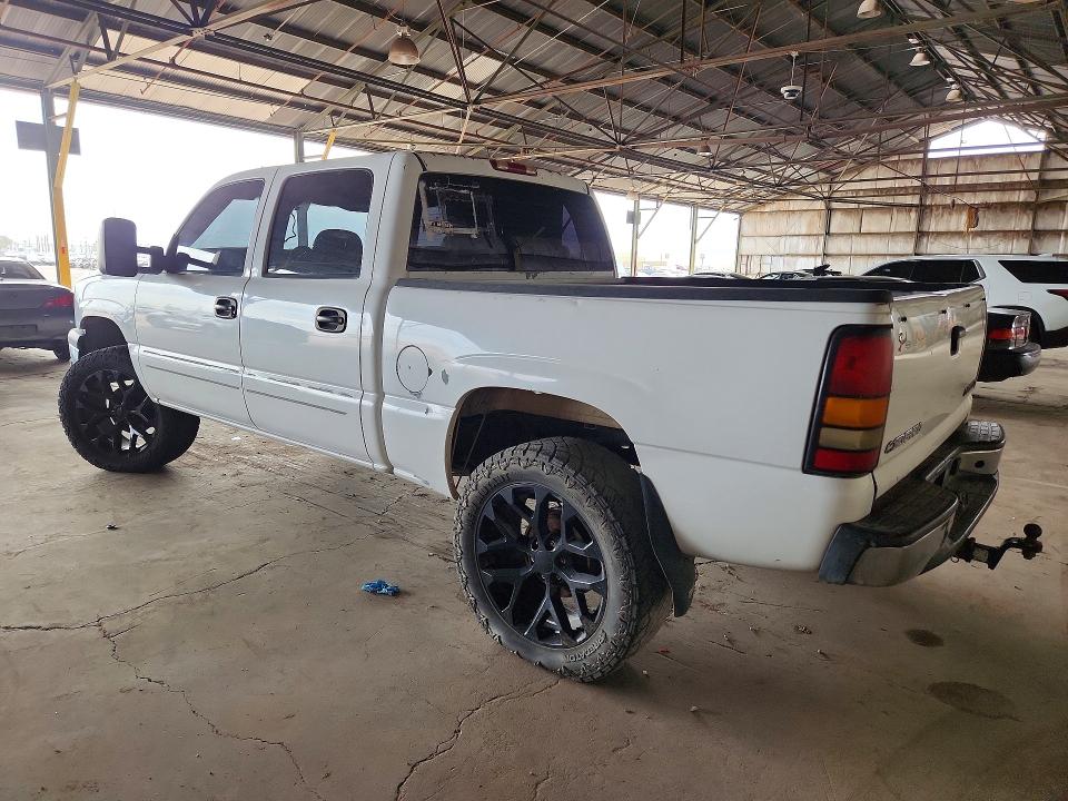 61491986 :رقم المزاد ، 2GCEC13T251292710 vin ، 2005 Chevrolet Silverado مزاد بيع