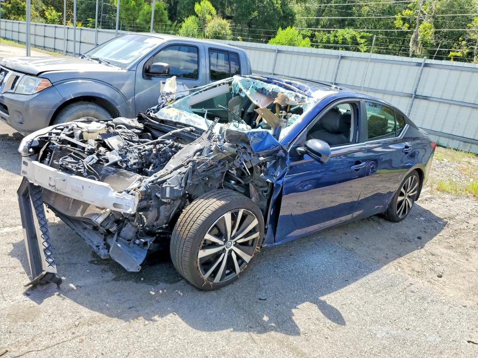 61119336 :رقم المزاد ، 1N4BL4CV7KC182124 vin ، 2019 Nissan Altima مزاد بيع