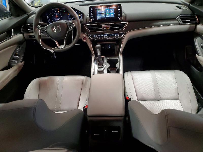 60133886 :رقم المزاد ، 1HGCV1F49JA232818 vin ، 2018 Honda Accord مزاد بيع