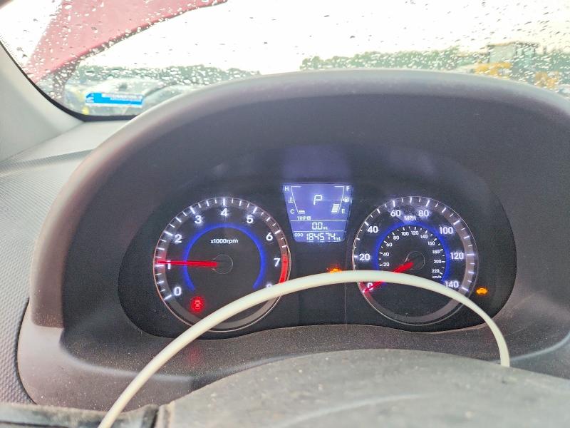 2013 Hyundai Accent მანქანა იყიდება აუქციონზე, vin: KMHCU4AE0DU275543, აუქციონის ნომერი: 62853536