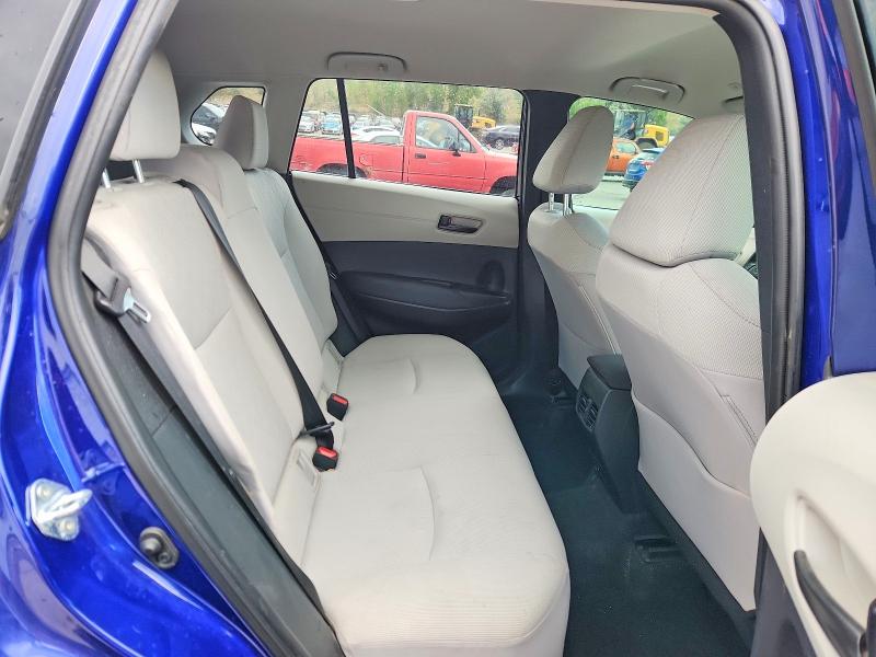 60052286 :رقم المزاد ، 7MUCAAAG5RV073568 vin ، 2024 Toyota Corolla Cross مزاد بيع