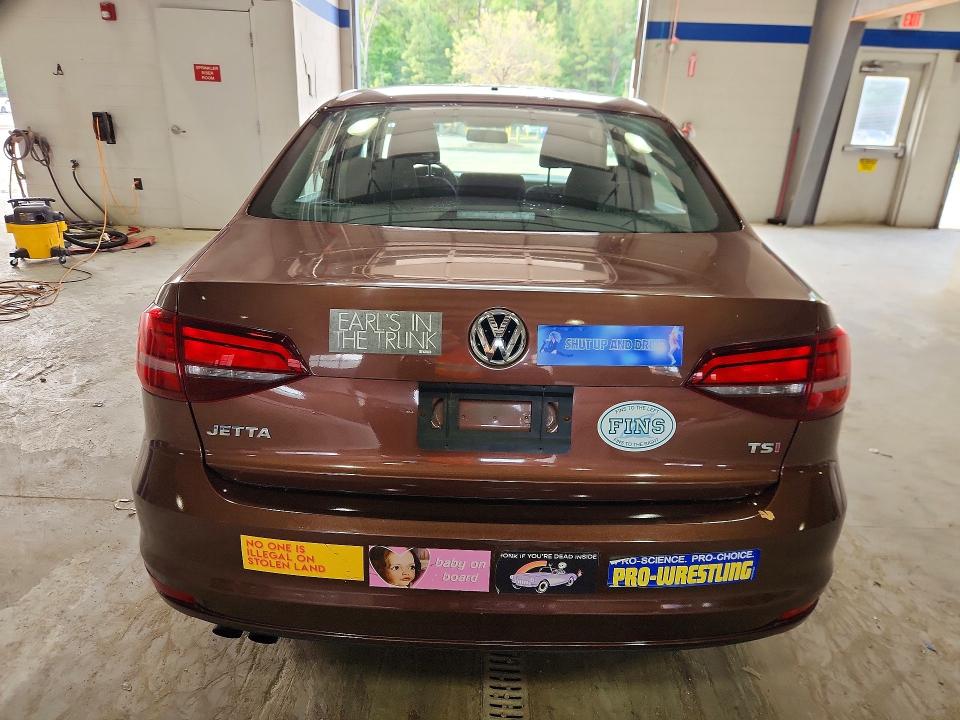 2017 Volkswagen Jetta მანქანა იყიდება აუქციონზე, vin: 3VW2B7AJ2HM390561, აუქციონის ნომერი: 60448546