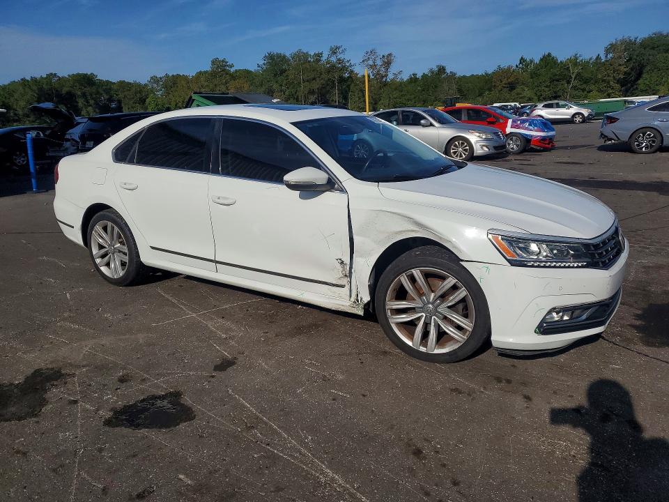 Продажа на аукционе авто 2017 Volkswagen Passat, vin: 1VWGT7A31HC039078, номер лота: 59732886