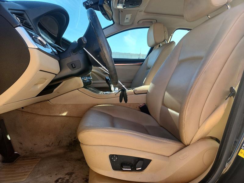 62519846 :رقم المزاد ، WBAFR7C56BC605784 vin ، 2011 Bmw 535 مزاد بيع