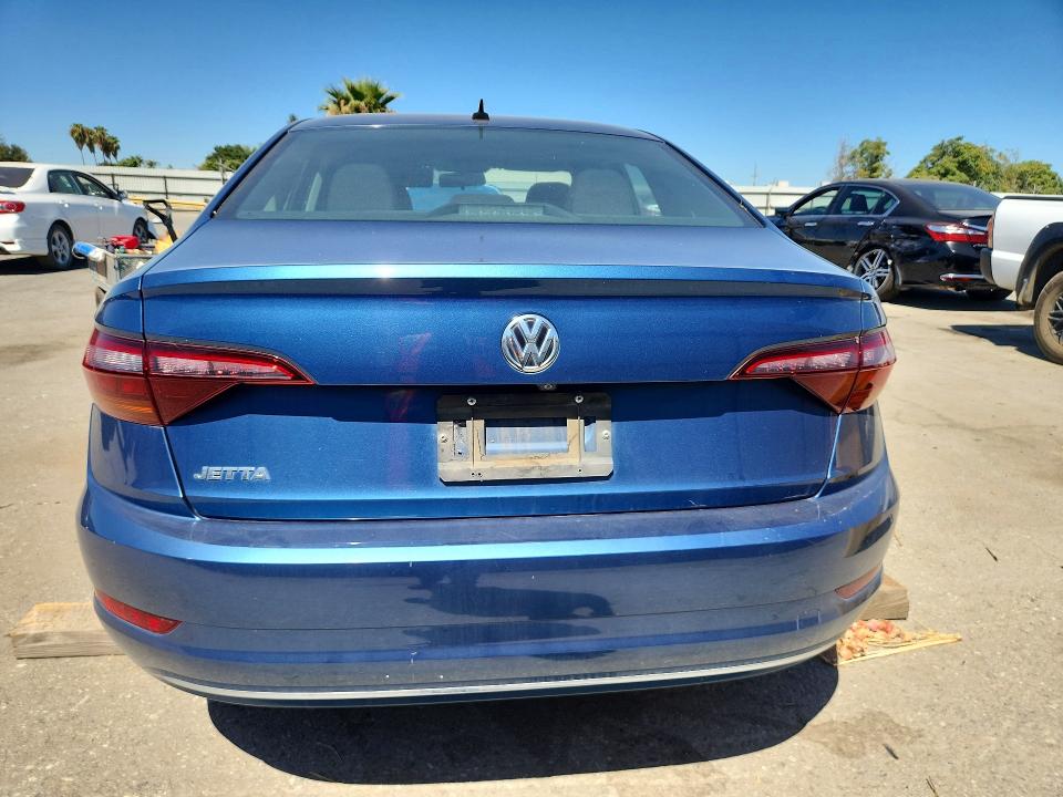 63053186 :رقم المزاد ، 3VWC57BUXKM090701 vin ، 2019 Volkswagen Jetta مزاد بيع