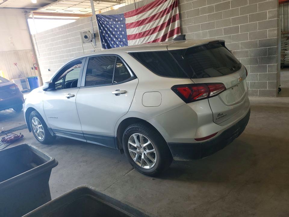 61136306 :رقم المزاد ، 3GNAXHEV3NS106887 vin ، 2022 Chevrolet Equinox مزاد بيع