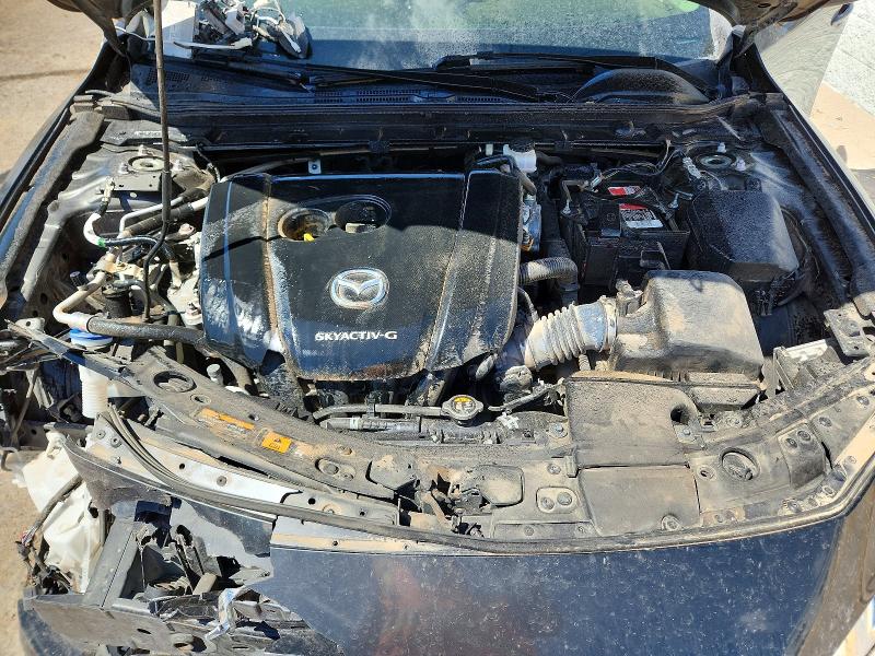60707346 :رقم المزاد ، 3MZBPBCM6MM208530 vin ، 2021 Mazda 3 مزاد بيع
