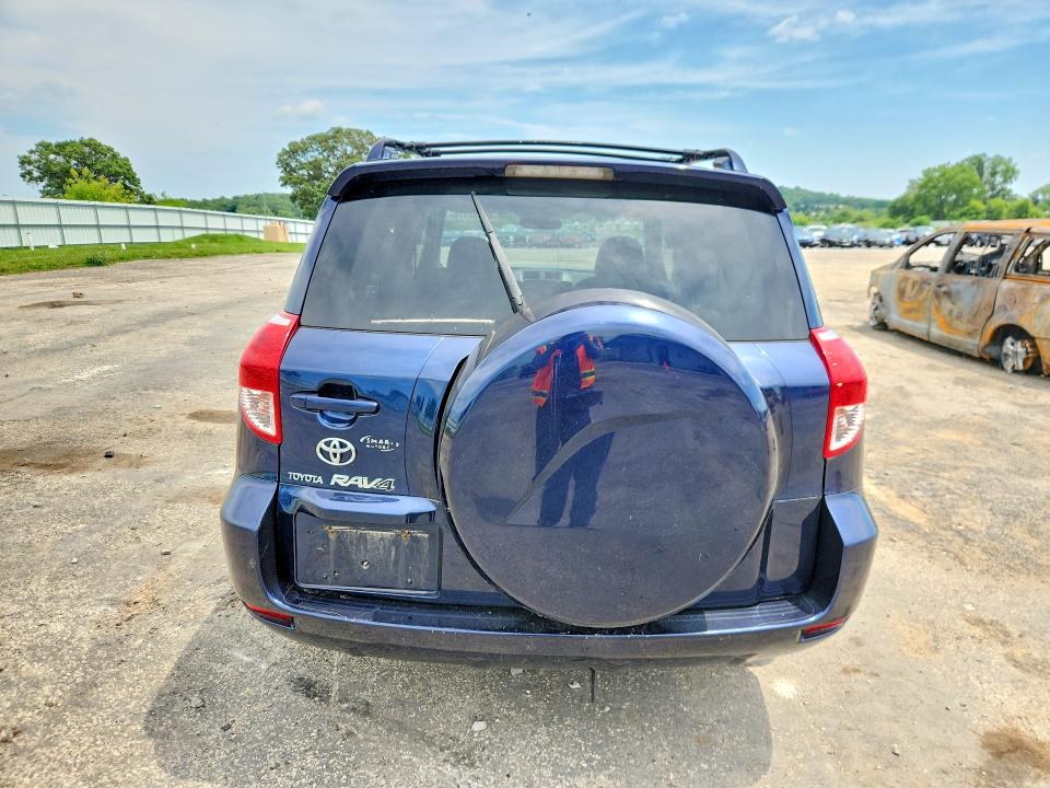2006 Toyota Rav4 მანქანა იყიდება აუქციონზე, vin: JTMZD31V365014090, აუქციონის ნომერი: 60152176