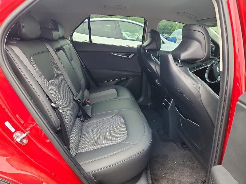 2025 Kia Niro მანქანა იყიდება აუქციონზე, vin: KNDCR3L15S5132847, აუქციონის ნომერი: 60568666