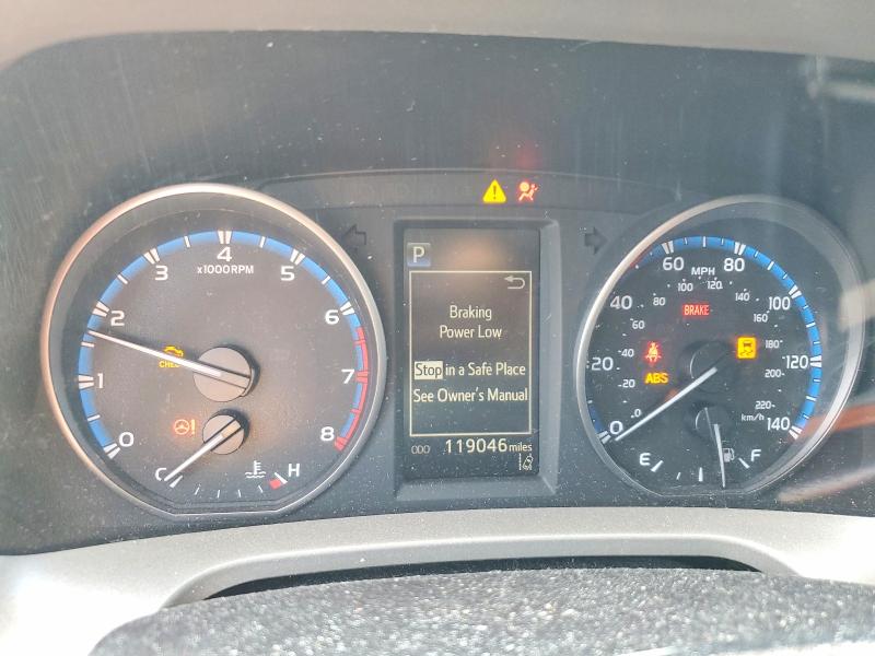 Продаж на аукціоні авто 2018 Toyota Rav4, vin: 2T3BFREVXJW777394, номер лоту: 61934646