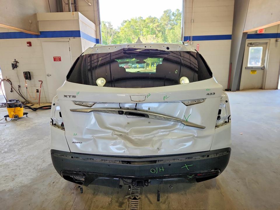 Продажа на аукционе авто 2021 Cadillac Xt5, vin: 1GYKNGRS2MZ121082, номер лота: 59582676