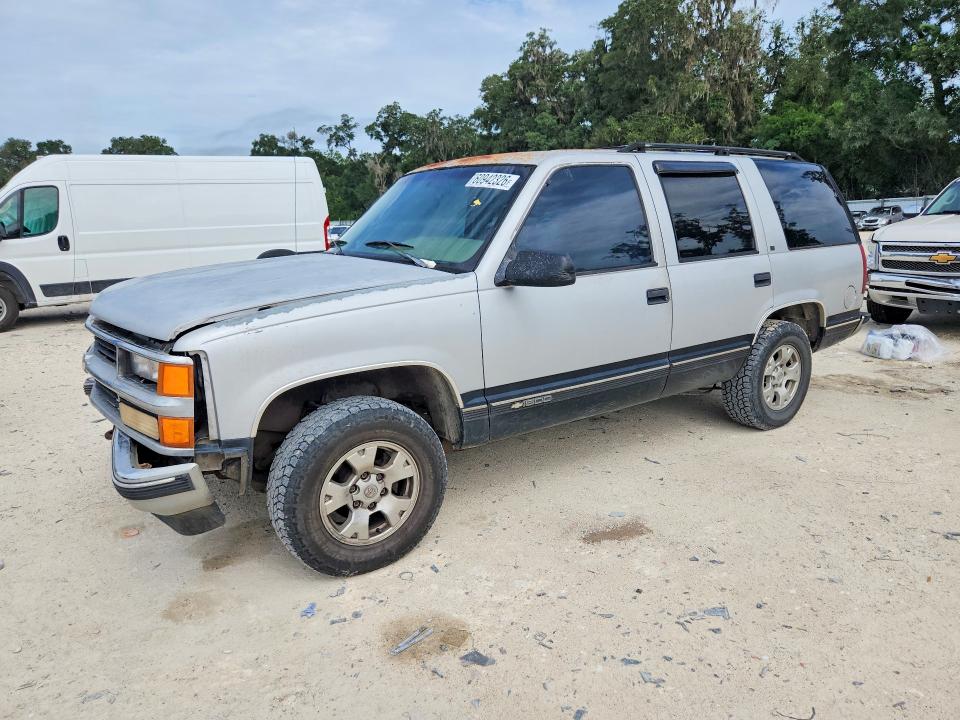 Продажа на аукционе авто 1995 Chevrolet Tahoe, vin: 1GNEK13K2SJ358627, номер лота: 60942326