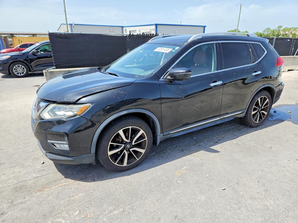 60891436 :رقم المزاد ، JN8AT2MTXHW143921 vin ، 2017 Nissan Rogue مزاد بيع