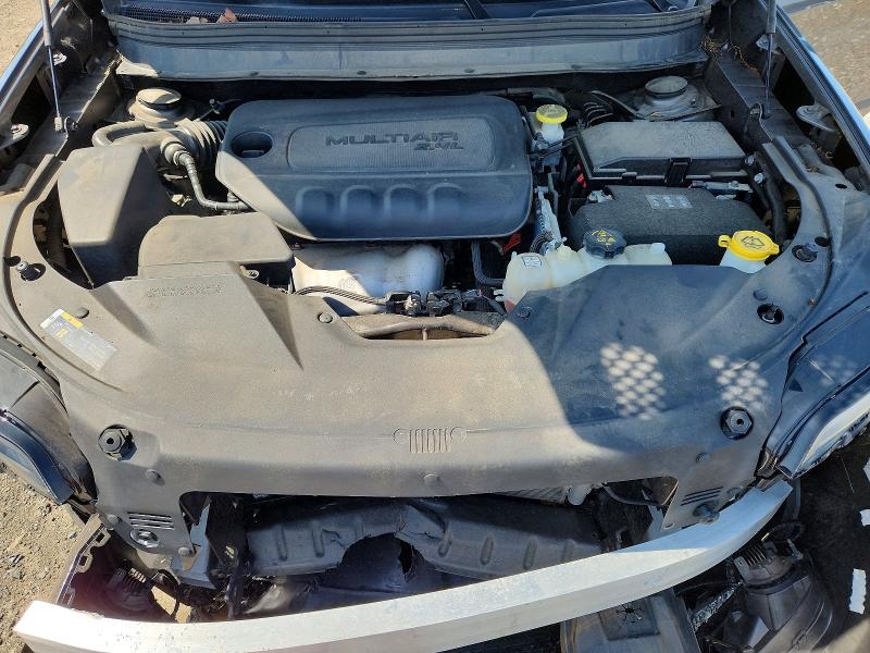 61414206 :رقم المزاد ، 1C4PJMLB9KD310532 vin ، 2019 Jeep Cherokee مزاد بيع