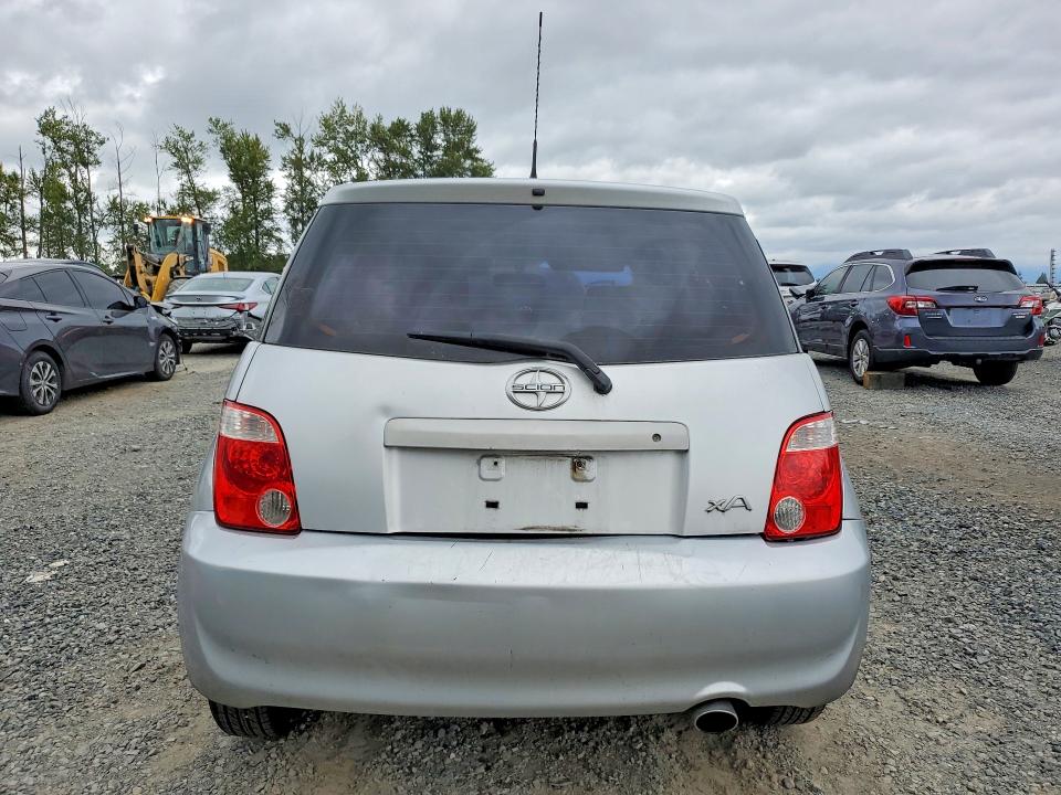 61291706 :رقم المزاد ، JTKKT624765018972 vin ، 2006 Toyota Scion مزاد بيع