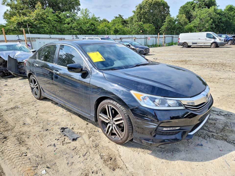 Продажа на аукционе авто 2017 Honda Accord, vin: 1HGCR2F16HA266628, номер лота: 62198466