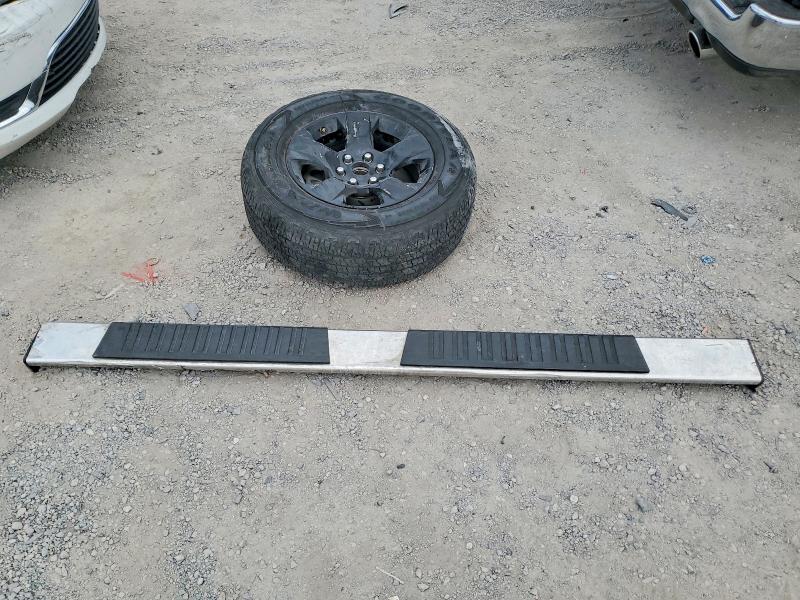 61335436 :رقم المزاد ، 1C6RREMT3NN336290 vin ، 2022 Ram 1500 مزاد بيع