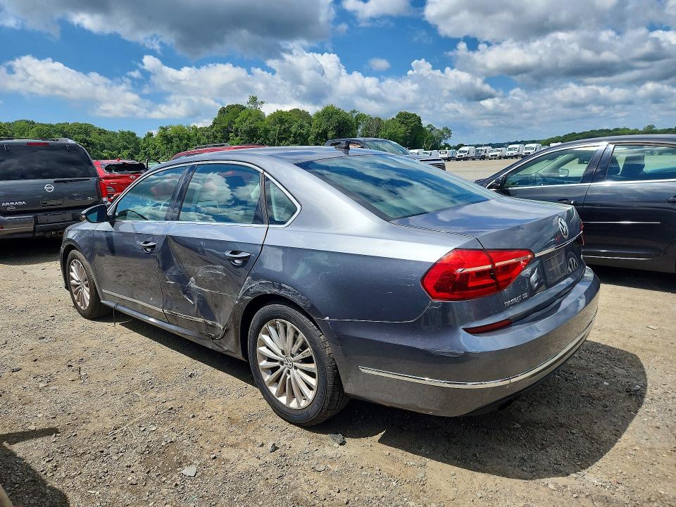 Продажа на аукционе авто 2016 Volkswagen Passat, vin: 1VWBT7A37GC014128, номер лота: 63427346
