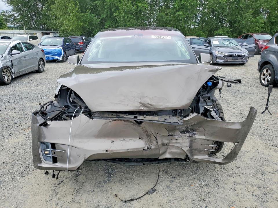 2016 Tesla Model X მანქანა იყიდება აუქციონზე, vin: 5YJXCBE45GF005753, აუქციონის ნომერი: 59631796