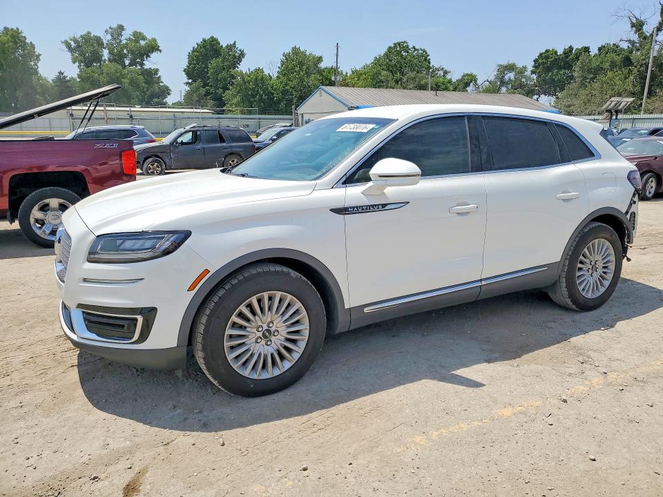 Продажа на аукционе авто 2020 Lincoln Nautilus, vin: 2LMPJ6J9XLBL15385, номер лота: 61738076