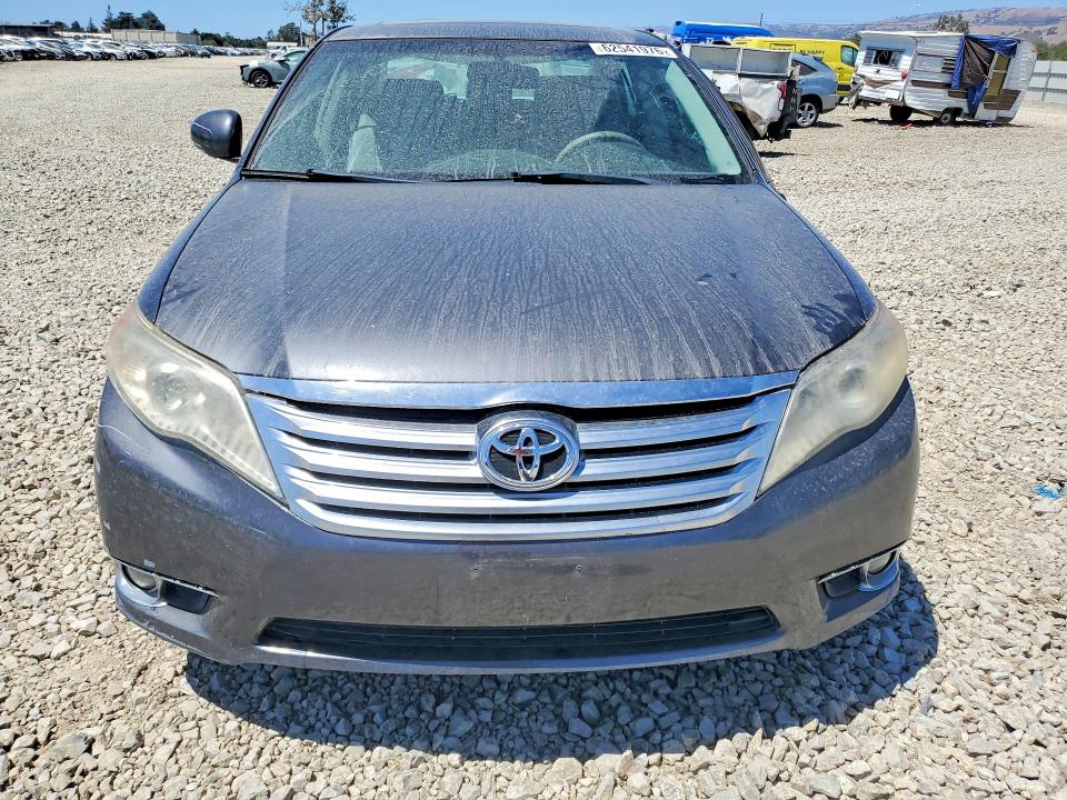 2011 Toyota Avalon მანქანა იყიდება აუქციონზე, vin: 4T1BK3DB9BU429855, აუქციონის ნომერი: 62541976