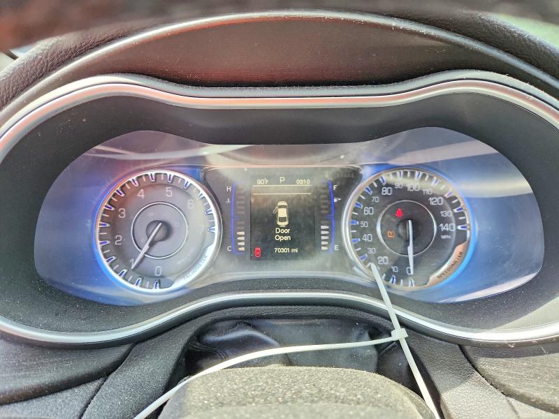 Продажа на аукционе авто 2015 Chrysler 200, vin: 1C3CCCAB2FN705971, номер лота: 62943416