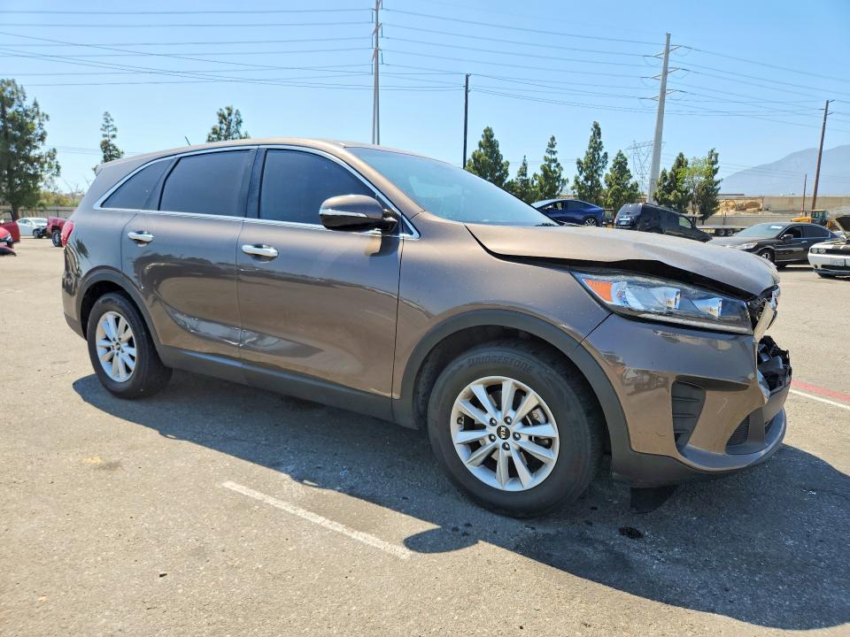 Продаж на аукціоні авто 2019 Kia Sorento, vin: 5XYPG4A32KG528842, номер лоту: 61493176