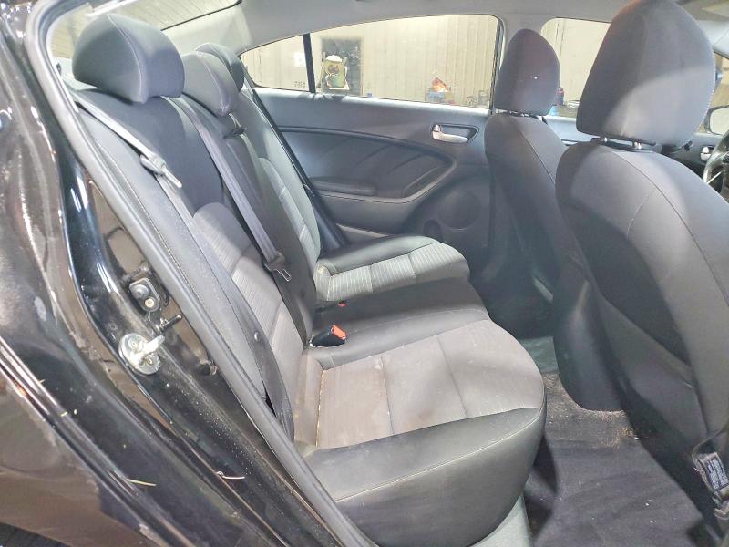 59310376 :رقم المزاد ، 3KPFL4A79HE016320 vin ، 2017 Kia Forte مزاد بيع