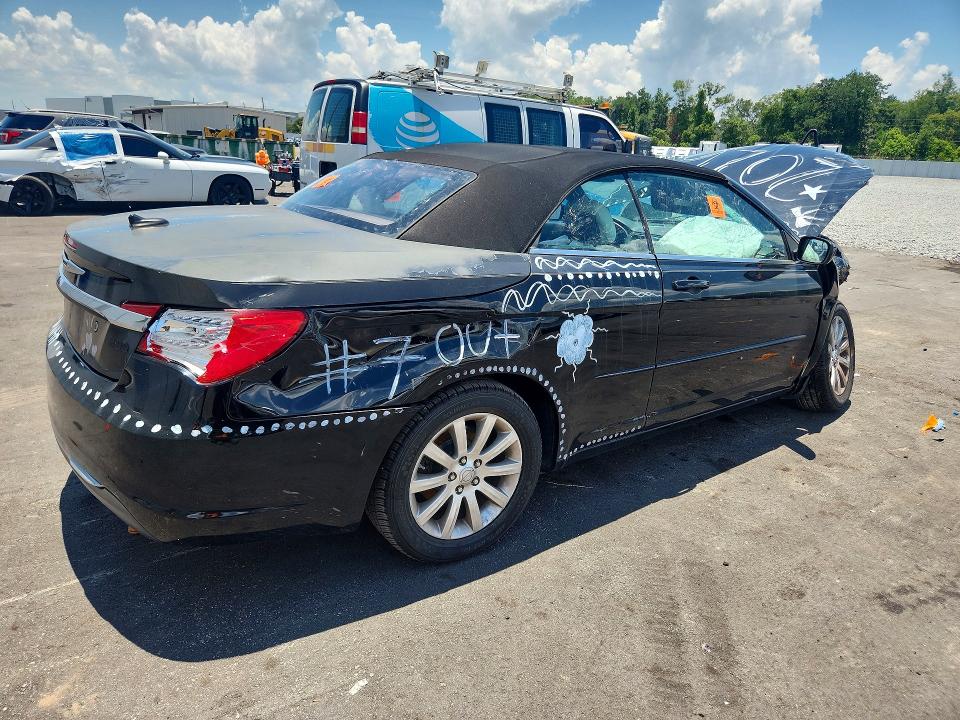 59609416 :رقم المزاد ، 1C3BCBEG4DN659522 vin ، 2013 Chrysler 200 مزاد بيع