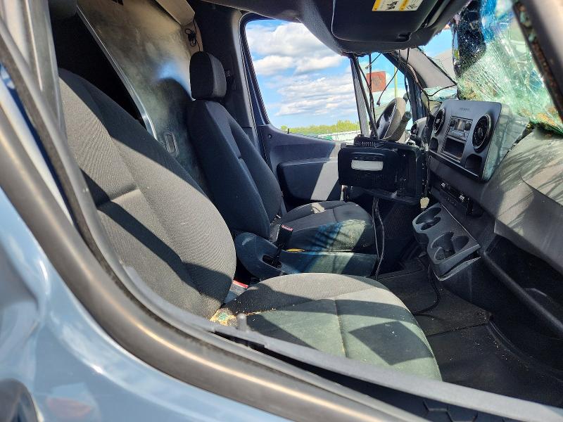 63324486 :رقم المزاد ، WD4PF1CD7KT011845 vin ، 2019 Mercedes-benz Sprinter مزاد بيع