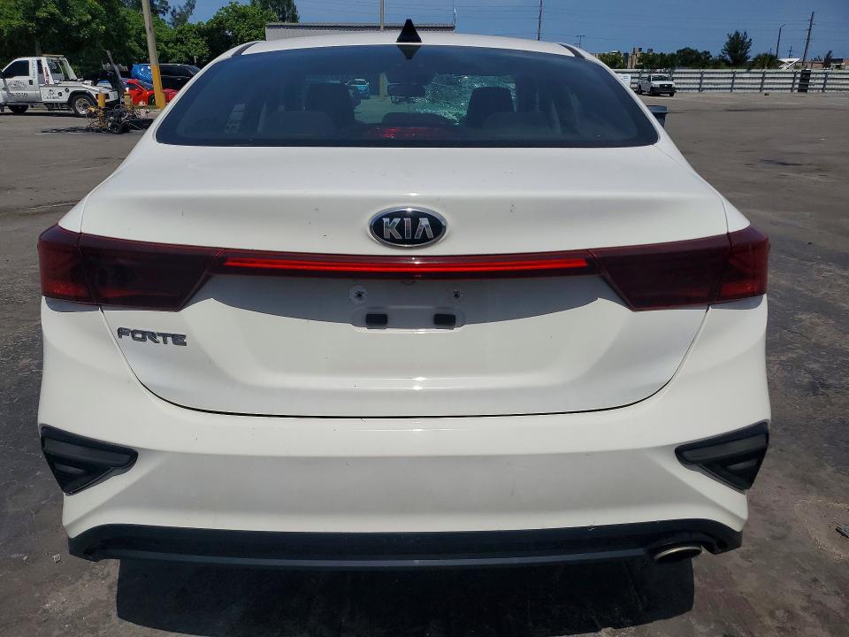 Продаж на аукціоні авто 2021 Kia Forte, vin: 3KPF24AD0ME290900, номер лоту: 61110126