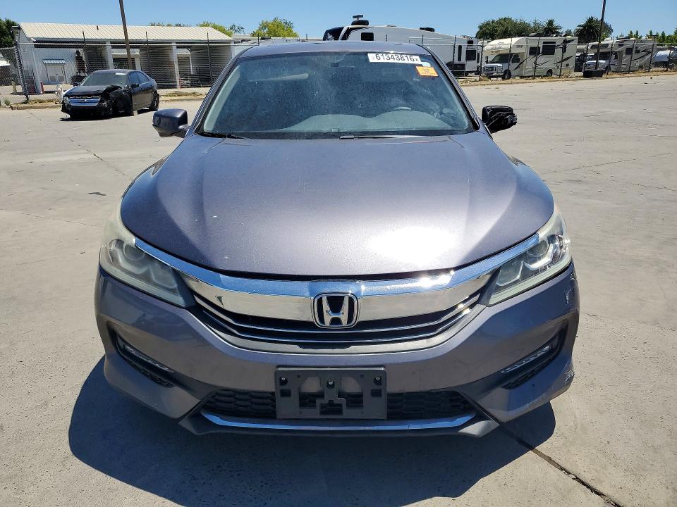 2016 Honda Accord მანქანა იყიდება აუქციონზე, vin: 1HGCR3F80GA007912, აუქციონის ნომერი: 61343816