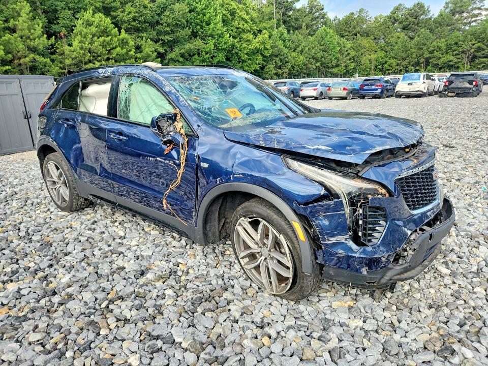 58929866 :رقم المزاد ، 1GYFZER45KF109034 vin ، 2019 Cadillac Xt4 مزاد بيع